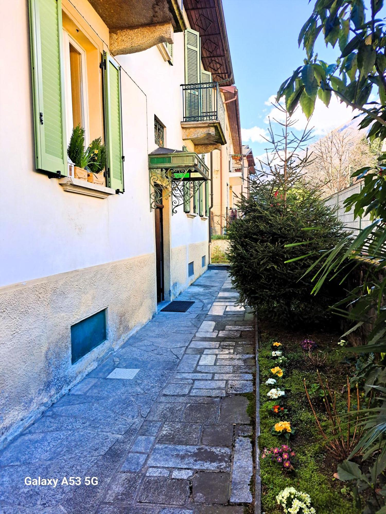 Domus Mea Domodossola Exterior foto
